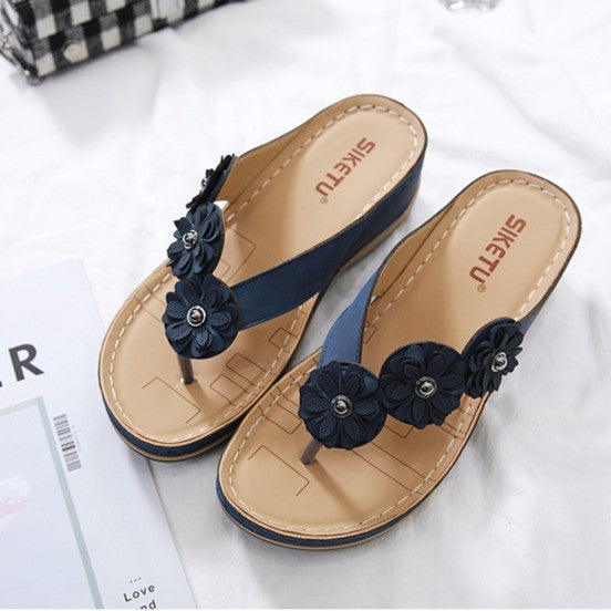 Lara orthopedic sandals