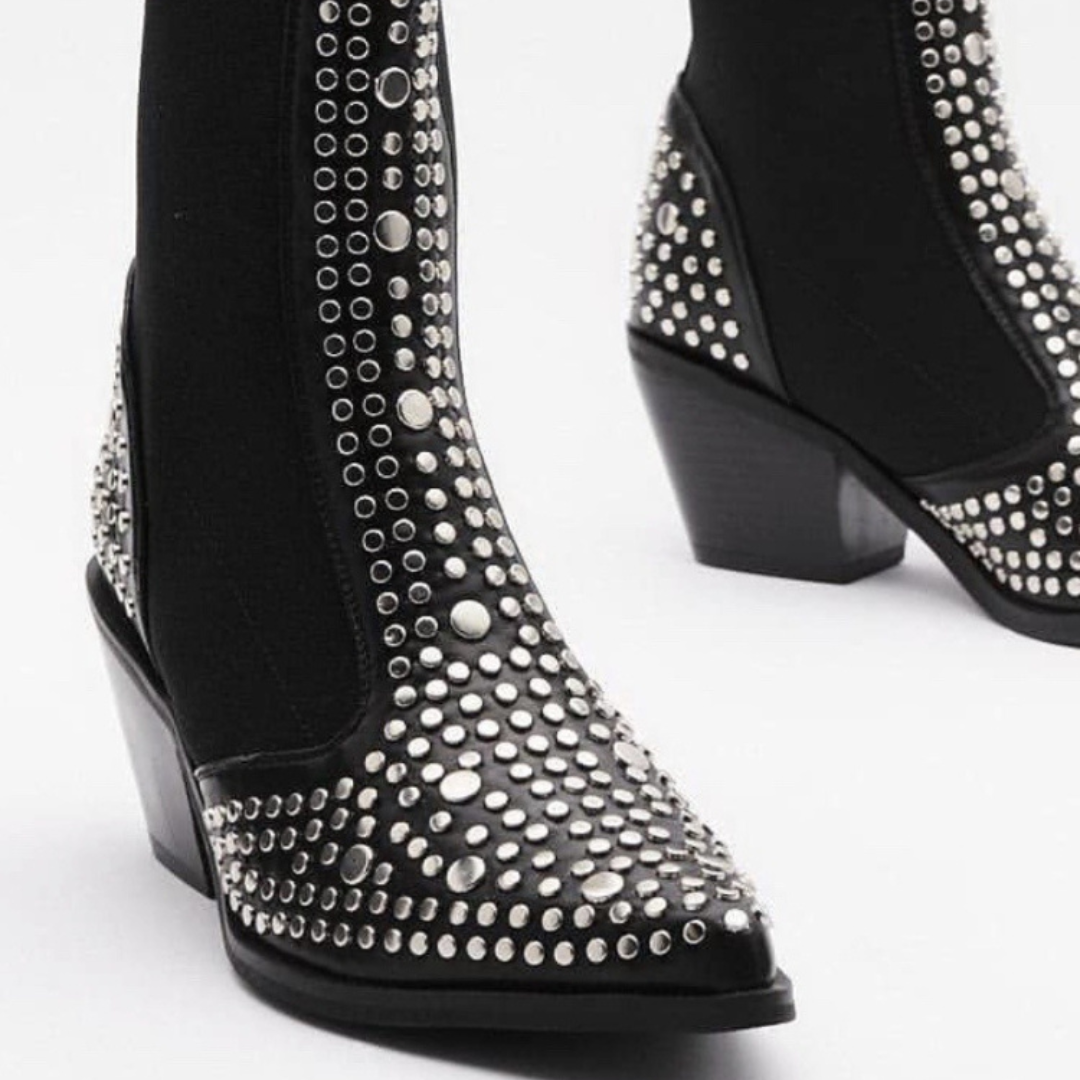 Dudu®️ studded ankle boots 